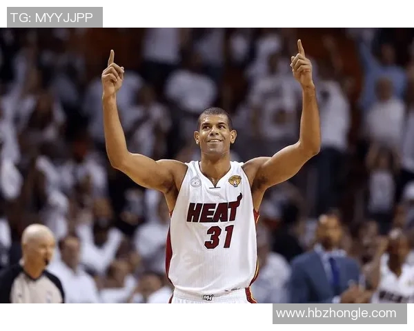 探索足球场上的超级明星他们的炫酷瞬间与传奇故事